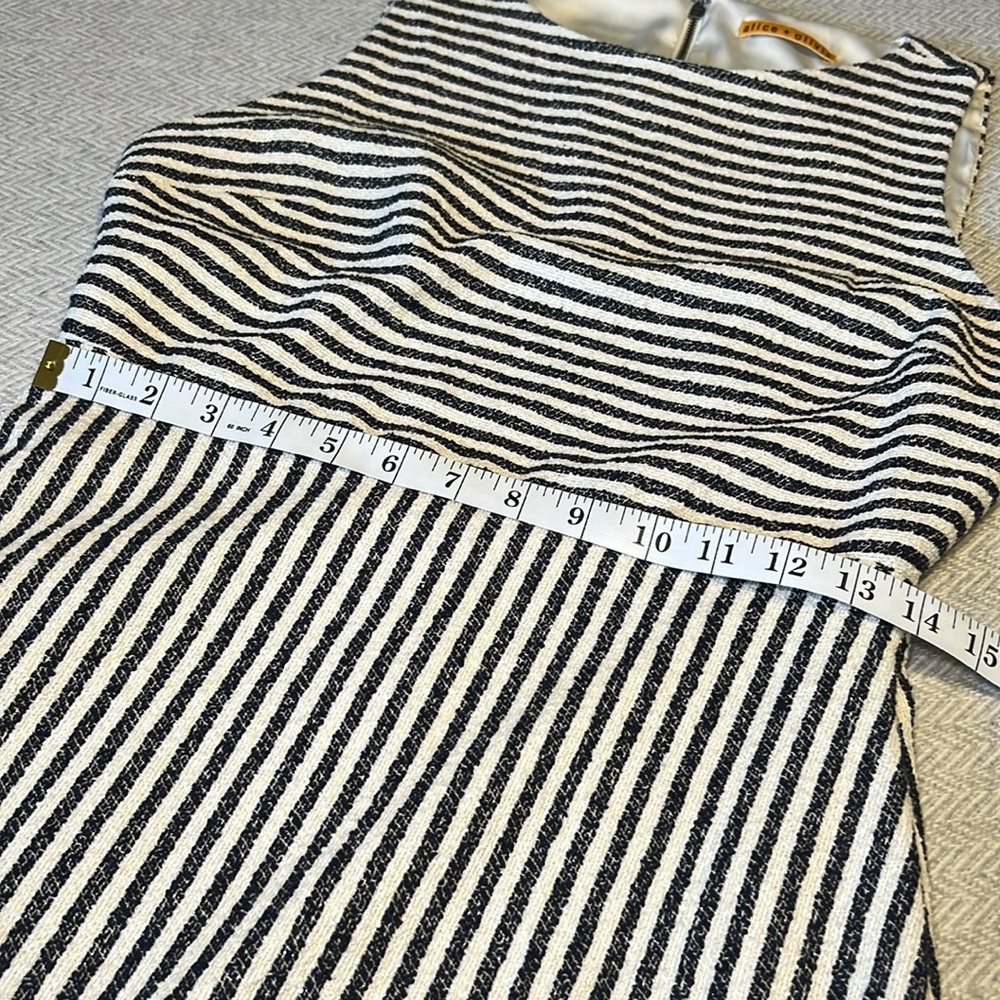 Alice + Olivia Striped Sleeveless Dress with cute back detail. Size XS/S. - Picture 9 of 16
